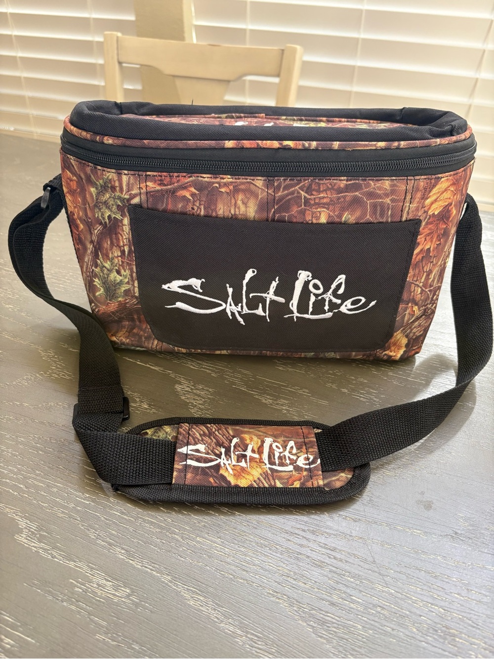 Salt Life Insulated Lunch Cooler.